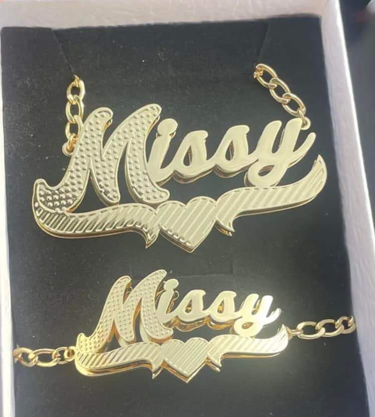 "Missy" Custom Nameplate Jewelry Set